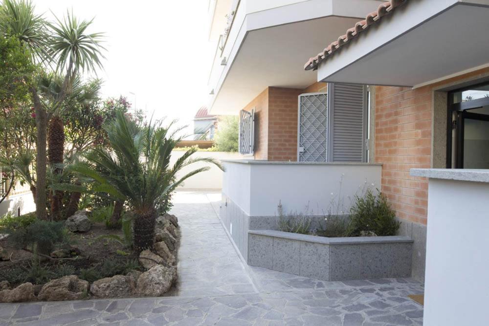 Rosa's House Rome Airport Fiumicino Exterior foto